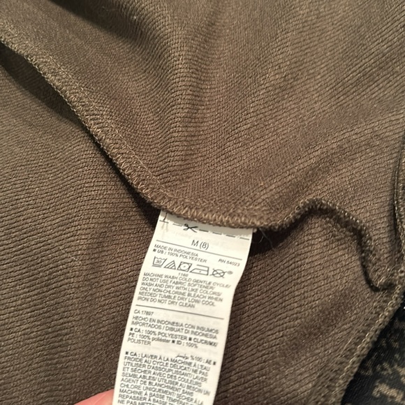 Old Navy Kids Go-Dry zip up Hooded Sweatshirt - Picture 6 of 7